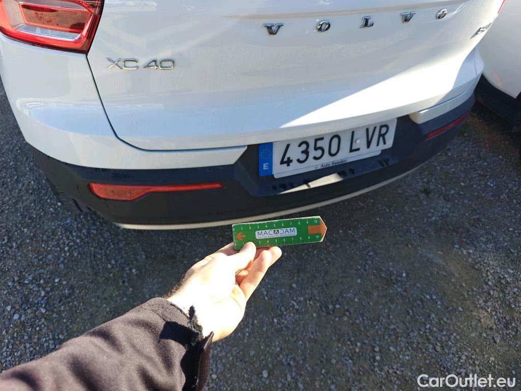  Volvo  XC 40 VOLVO XC40 / 2017 / 5P / todoterreno 2.0 B4 G AWD Momentum Pro Auto #31