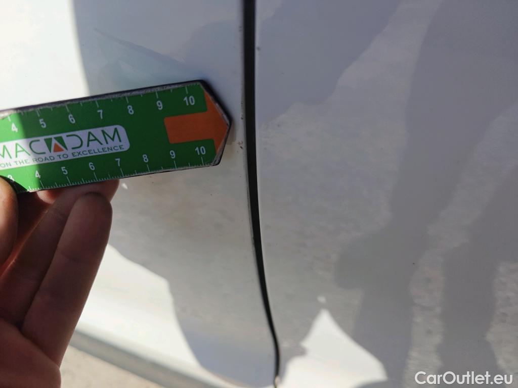  Volkswagen  T-CROSS VOLKSWAGEN  / 2018 / 5P / todoterreno Edition 1.0 TSI 70kW (95CV) #16