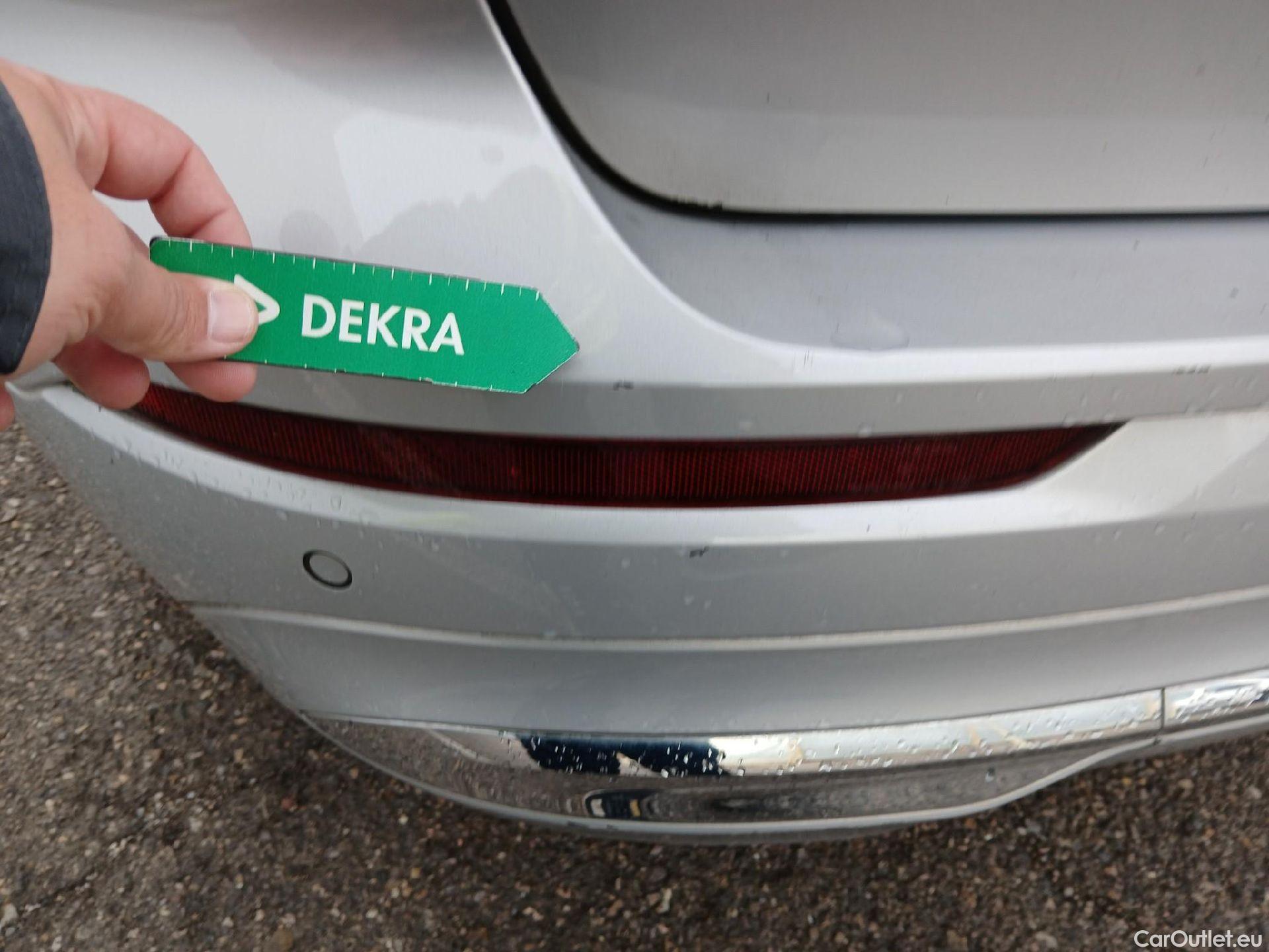  Volvo  XC60 VOLVO  / 2017 / 5P / todoterreno 2.0 B4 D Plus Bright Auto #15