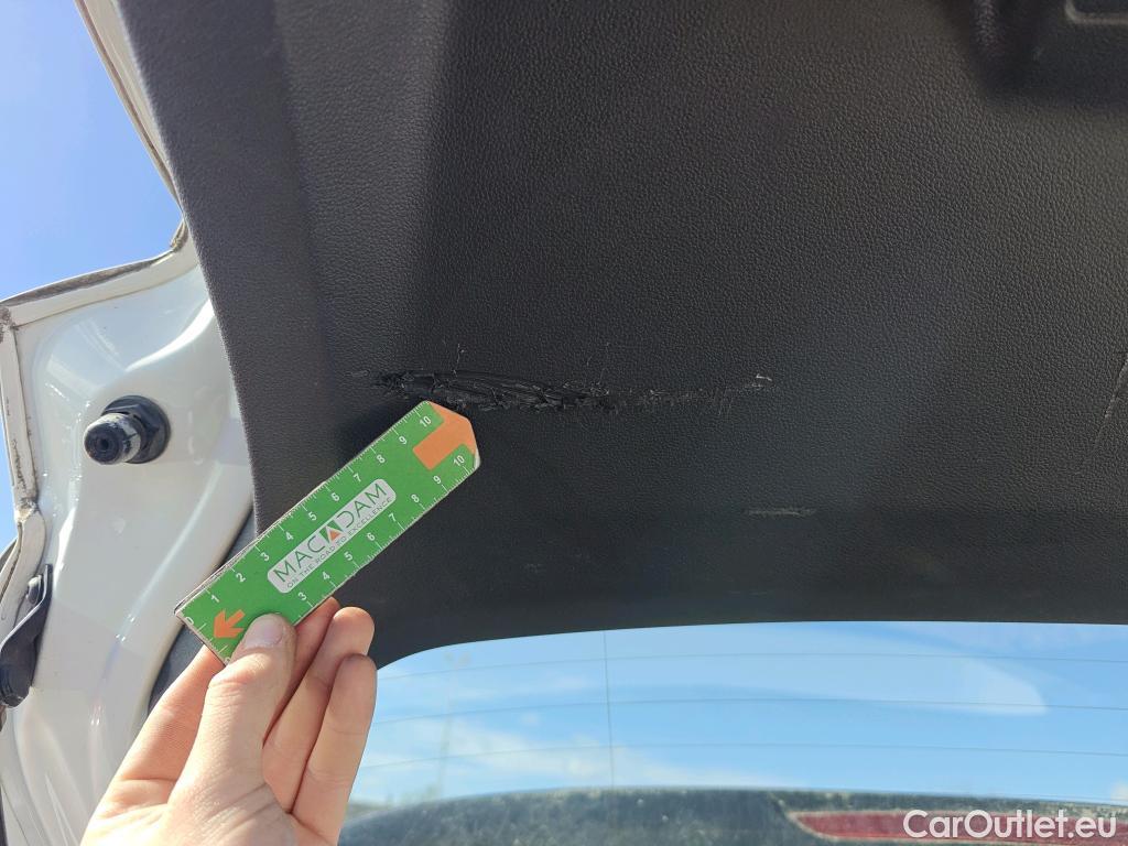  Volkswagen  T-CROSS VOLKSWAGEN  / 2018 / 5P / todoterreno Edition 1.0 TSI 70kW (95CV) #4