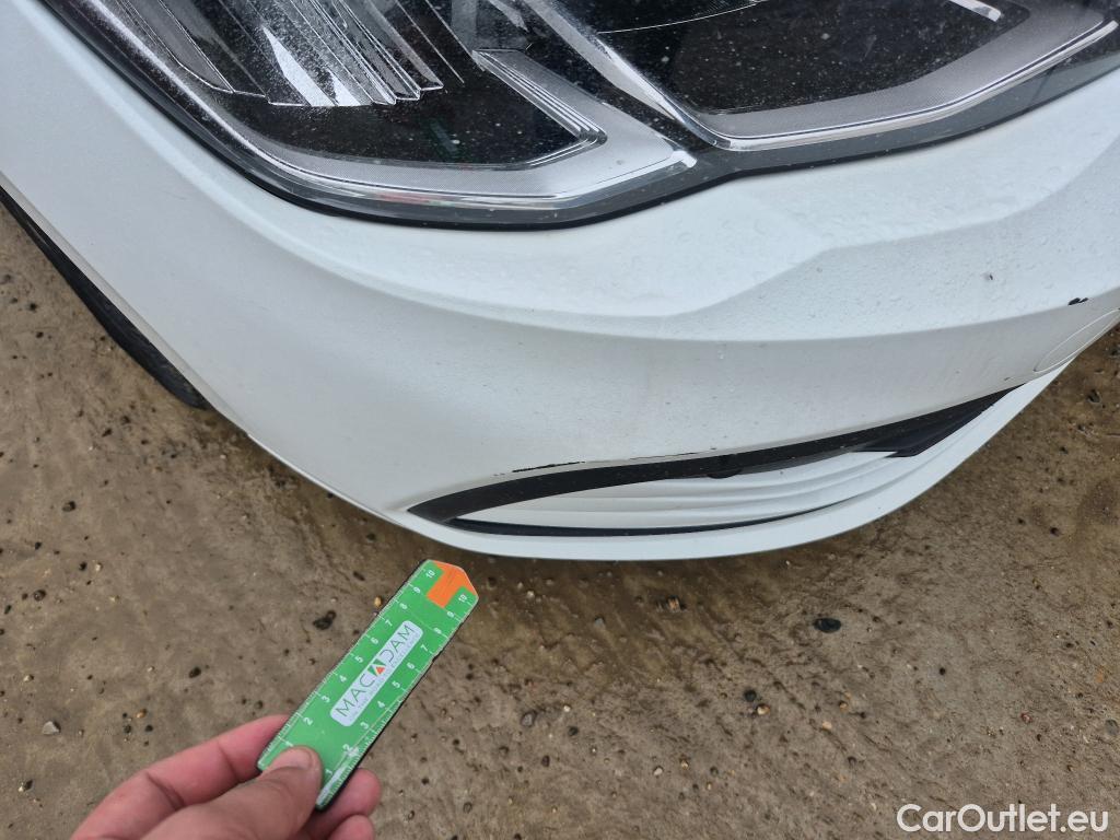  Volkswagen  Golf  VOLKSWAGEN / 2020 / 5P / berlina con portón 2.0 TDI 85kW (115CV) (AC4) #7