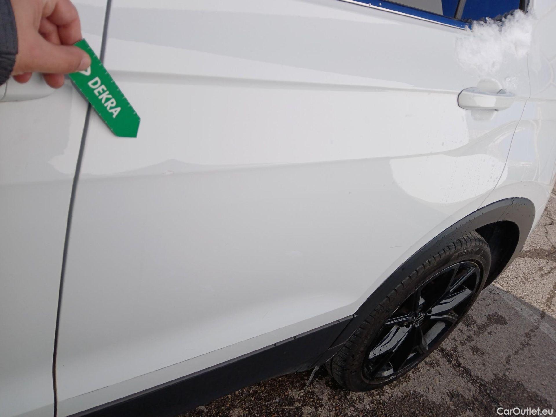  Volkswagen  T-CROSS VOLKSWAGEN  / 2018 / 5P / todoterreno Sport 1.5 TSI 110kW (150CV) DSG #15