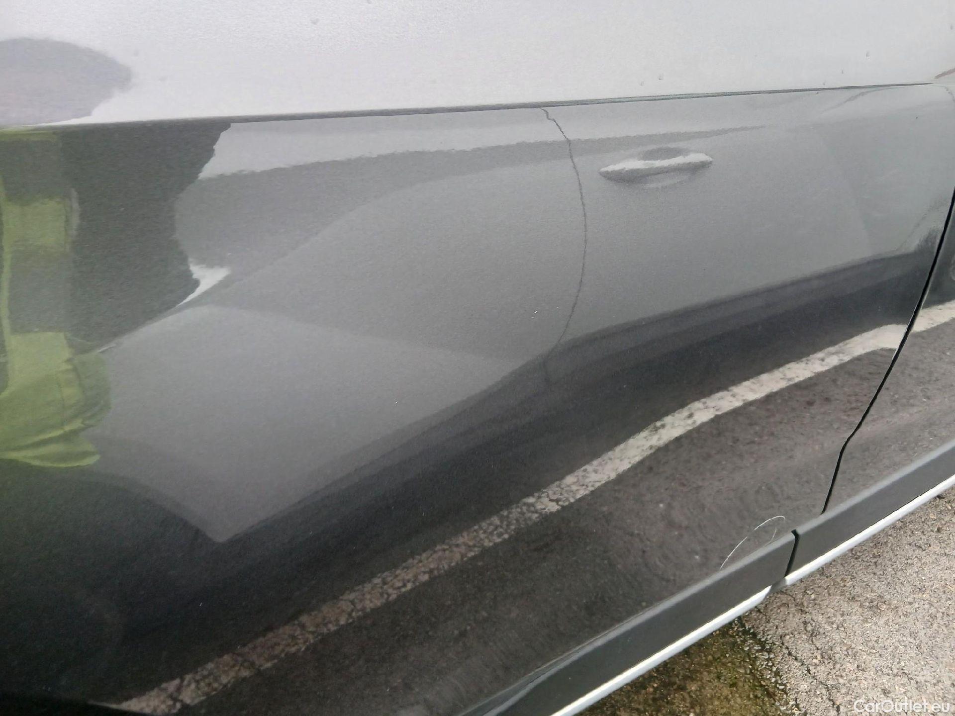  Toyota  RAV4 TOYOTA  / 2018 / 5P / todoterreno 2.5l 220H Luxury #13