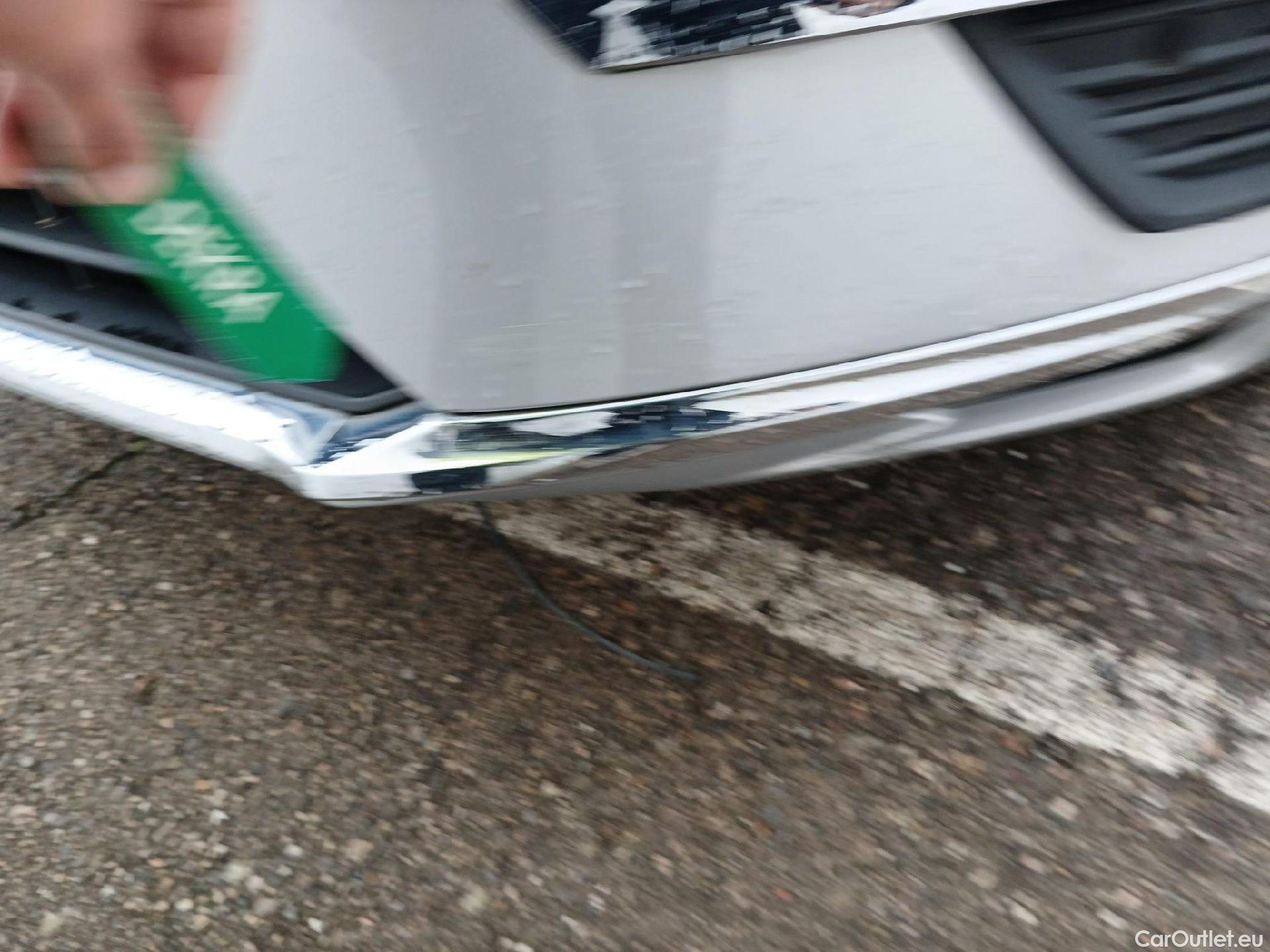  Volvo  XC60 VOLVO  / 2017 / 5P / todoterreno 2.0 B4 D Plus Bright Auto #9