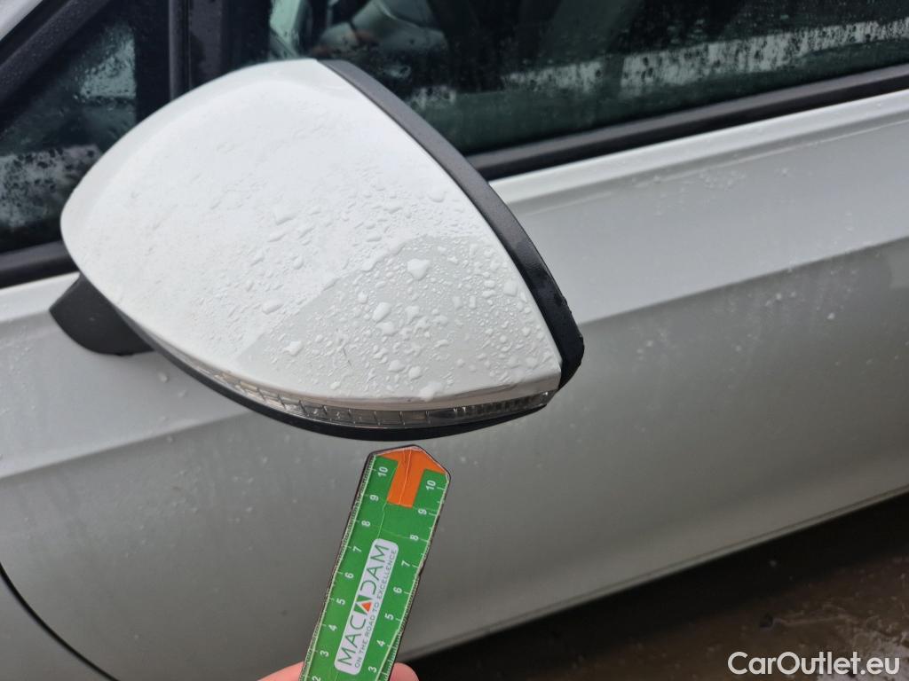  Volkswagen  Golf  VOLKSWAGEN / 2020 / 5P / berlina con portón 2.0 TDI 85kW (115CV) (AC4) #17