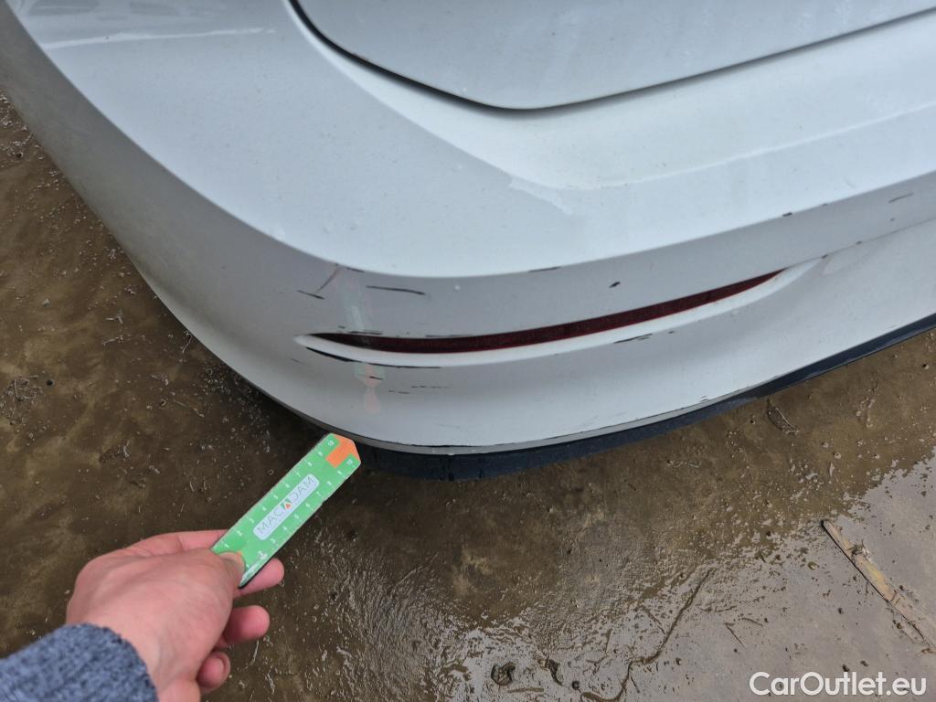  Volkswagen  Golf  VOLKSWAGEN / 2020 / 5P / berlina con portón 2.0 TDI 85kW (115CV) (AC4) #9