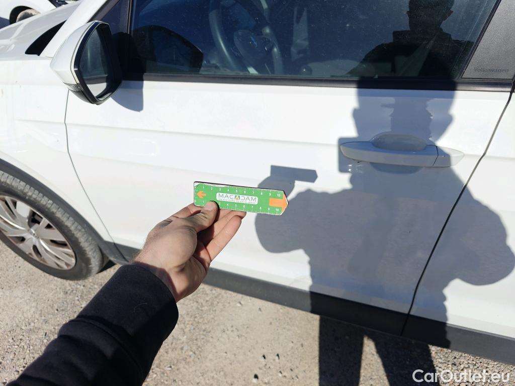  Volkswagen  T-CROSS VOLKSWAGEN  / 2018 / 5P / todoterreno Edition 1.0 TSI 70kW (95CV) #14