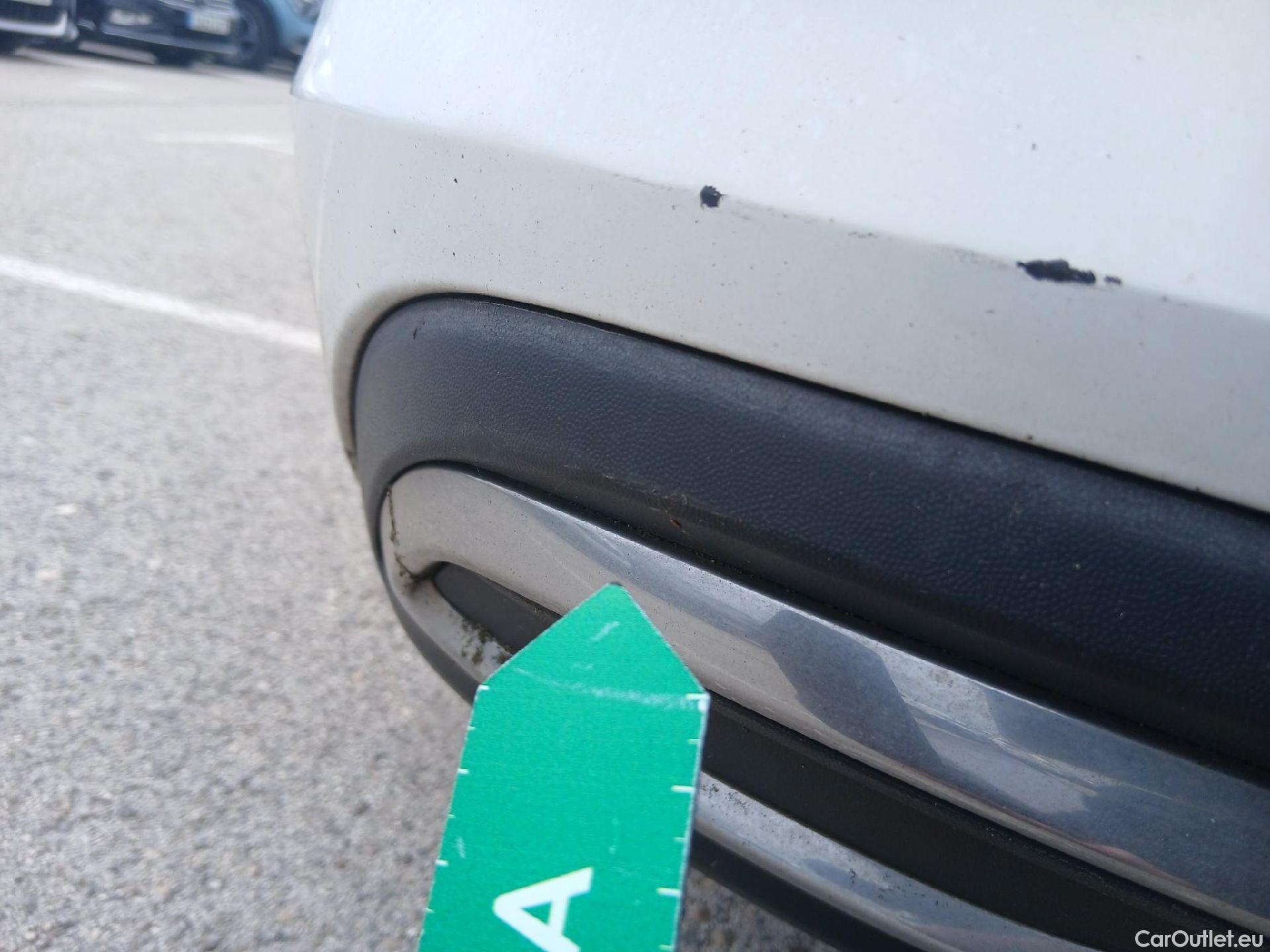  Volkswagen  Golf  VOLKSWAGEN / 2020 / 5P / berlina con portón Style 1.5 eTSI 110kW (150CV) DSG #15