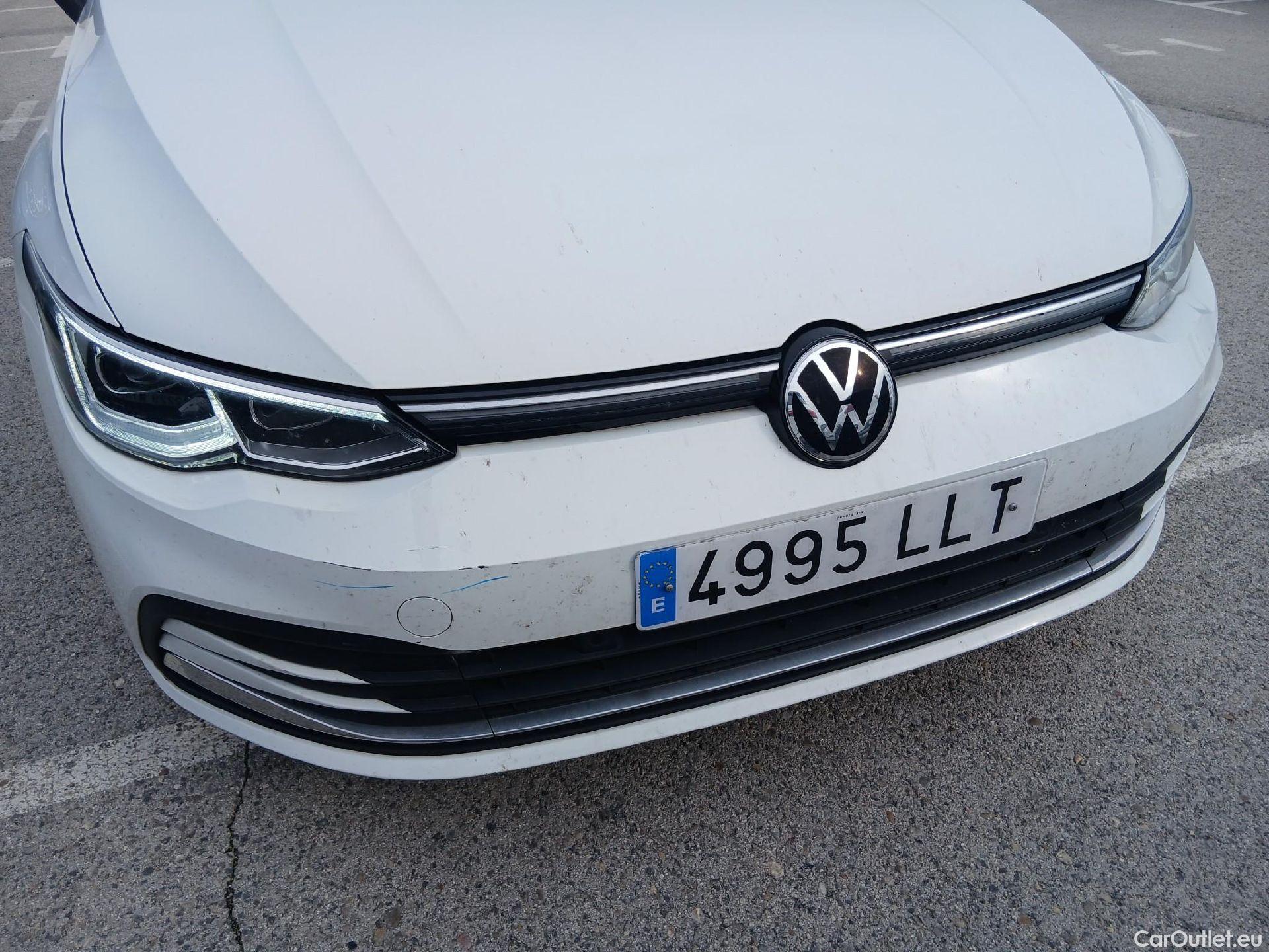  Volkswagen  Golf  VOLKSWAGEN / 2020 / 5P / berlina con portón Style 1.5 eTSI 110kW (150CV) DSG #3