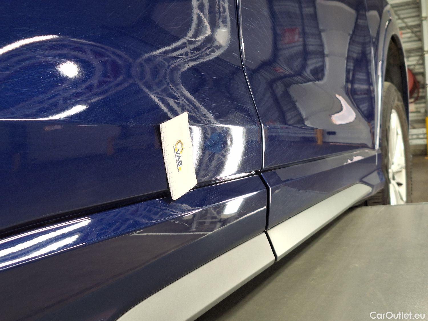  Audi  Q3 Audi,  '18 PHEV, Audi  45 TFSI e S tronic S Line 5d #9