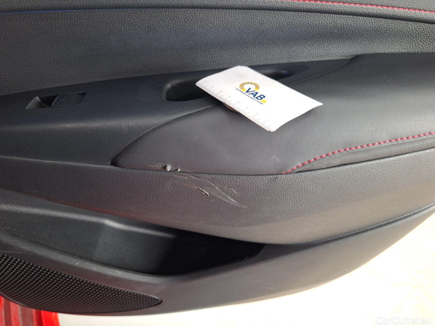  Toyota  Corolla Toyota,  TS '19, Toyota  Touring Sports 1.8 Hybrid Premium e #32