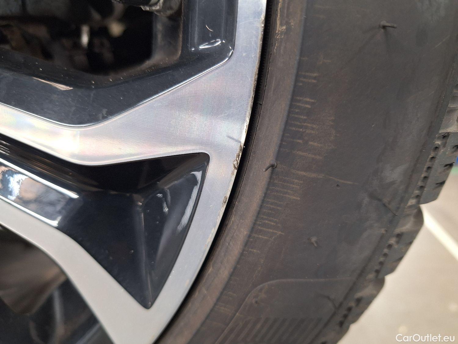  Toyota  Corolla Toyota,  TS '19, Toyota  Touring Sports 1.8 Hybrid Premium e #11