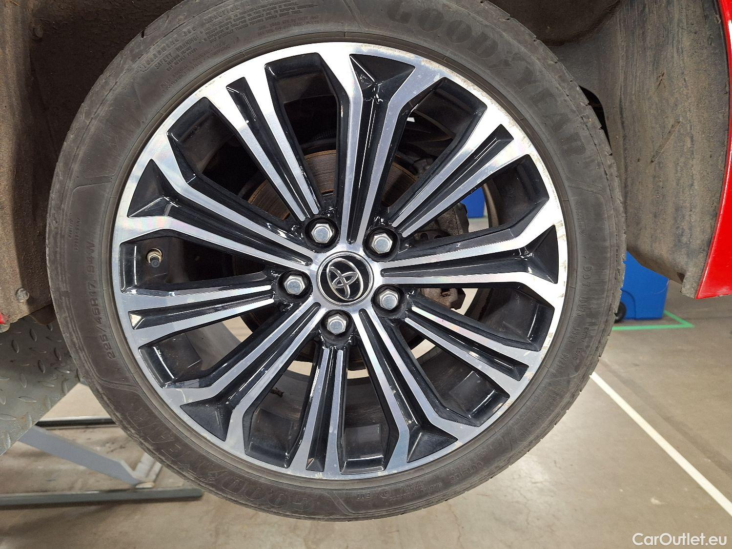  Toyota  Corolla Toyota,  TS '19, Toyota  Touring Sports 1.8 Hybrid Premium e #7