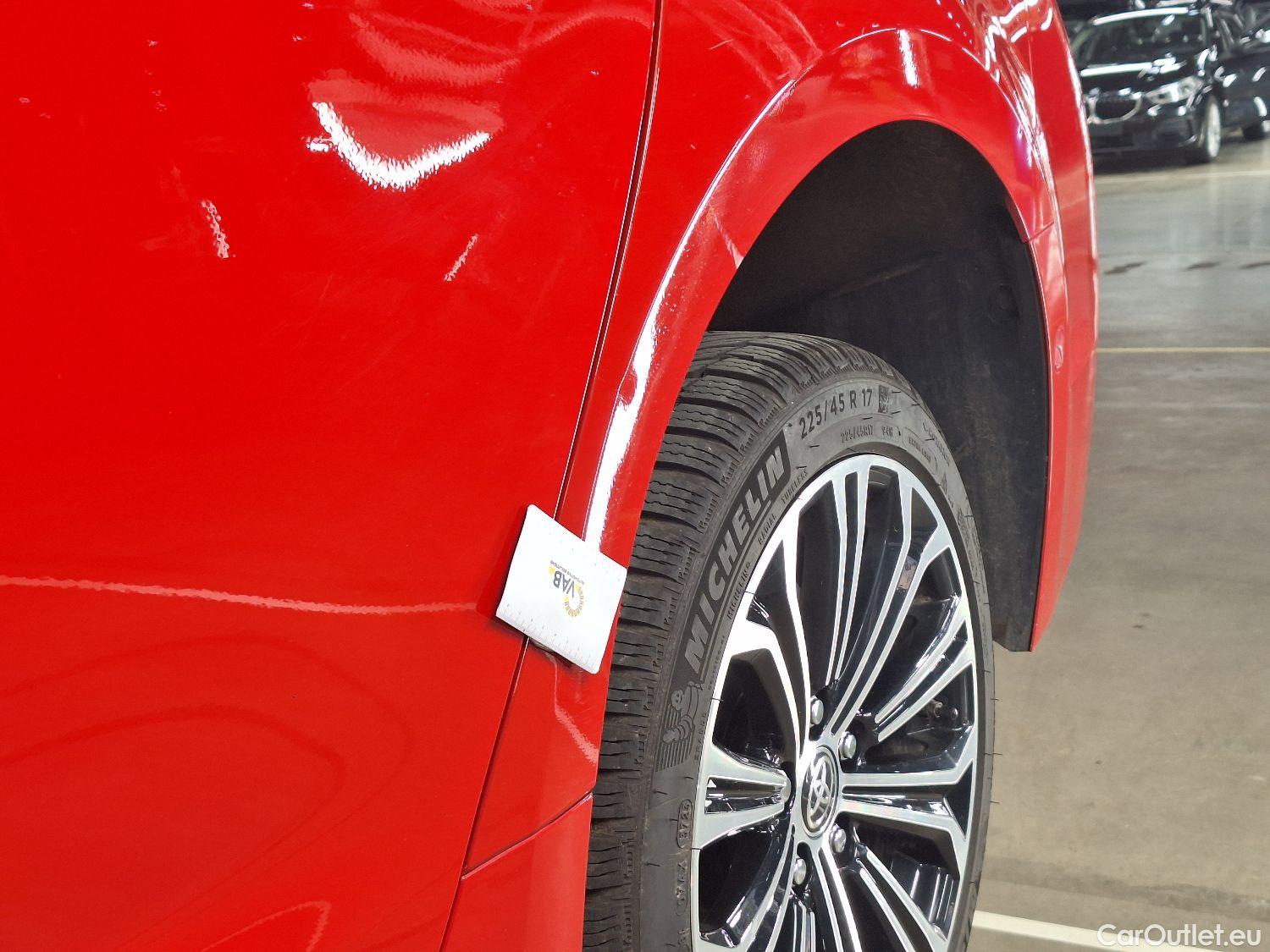  Toyota  Corolla Toyota,  TS '19, Toyota  Touring Sports 1.8 Hybrid Premium e #15