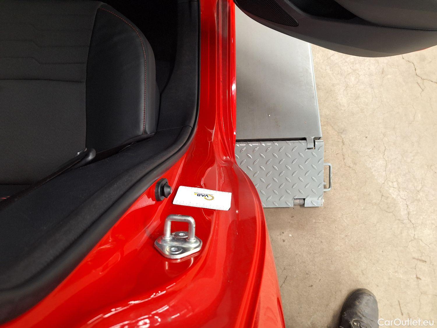  Toyota  Corolla Toyota,  TS '19, Toyota  Touring Sports 1.8 Hybrid Premium e #33