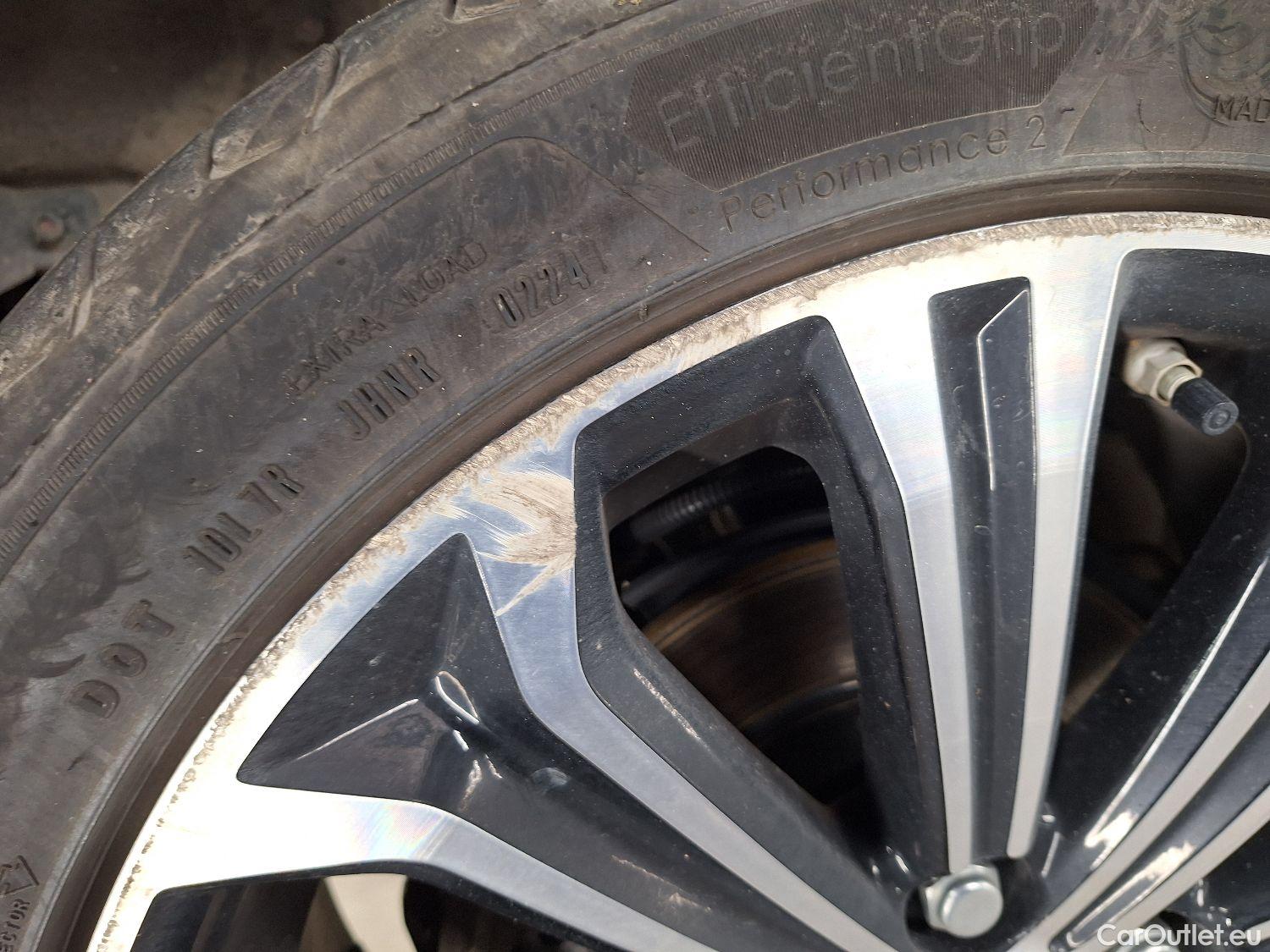  Toyota  Corolla Toyota,  TS '19, Toyota  Touring Sports 1.8 Hybrid Premium e #6