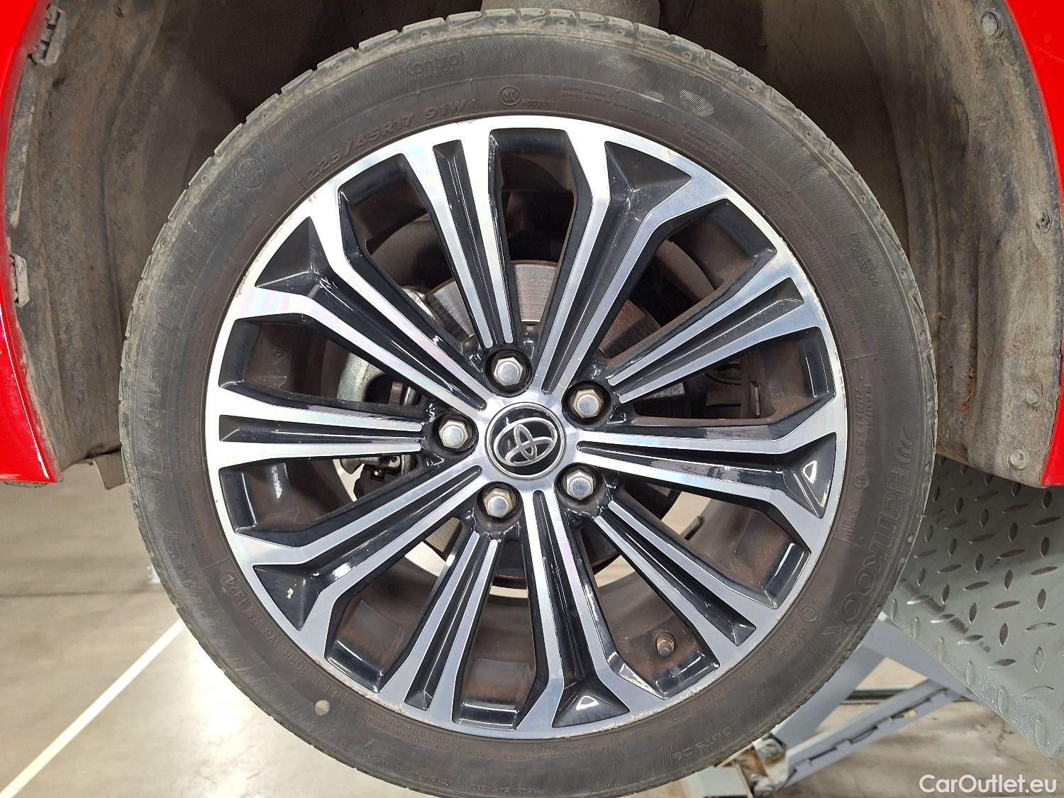  Toyota  Corolla Toyota,  TS '19, Toyota  Touring Sports 1.8 Hybrid Premium e #11