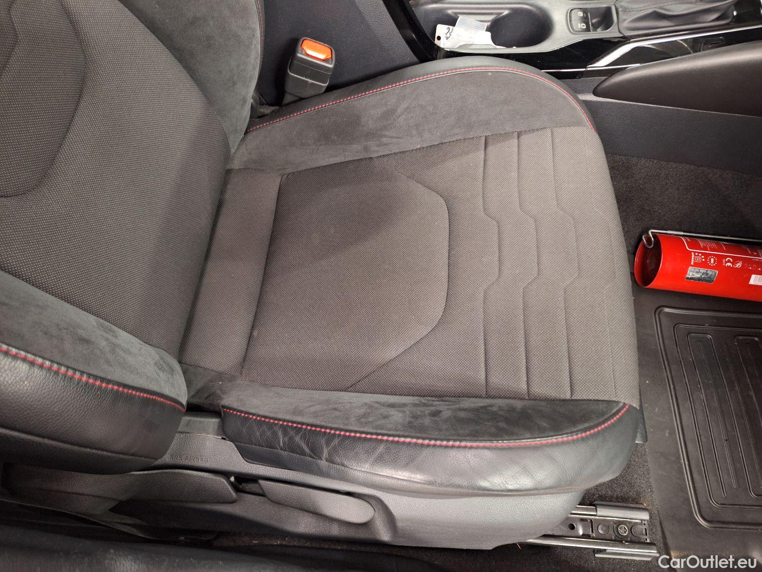  Toyota  Corolla Toyota,  TS '19, Toyota  Touring Sports 1.8 Hybrid Premium e #37