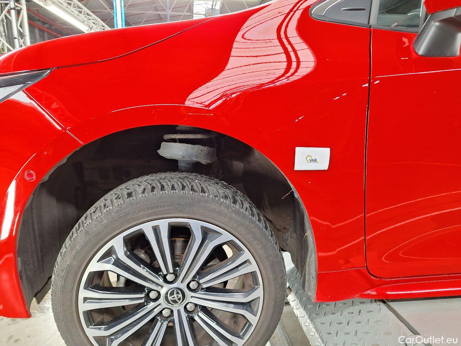  Toyota  Corolla Toyota,  TS '19, Toyota  Touring Sports 1.8 Hybrid Premium e #33