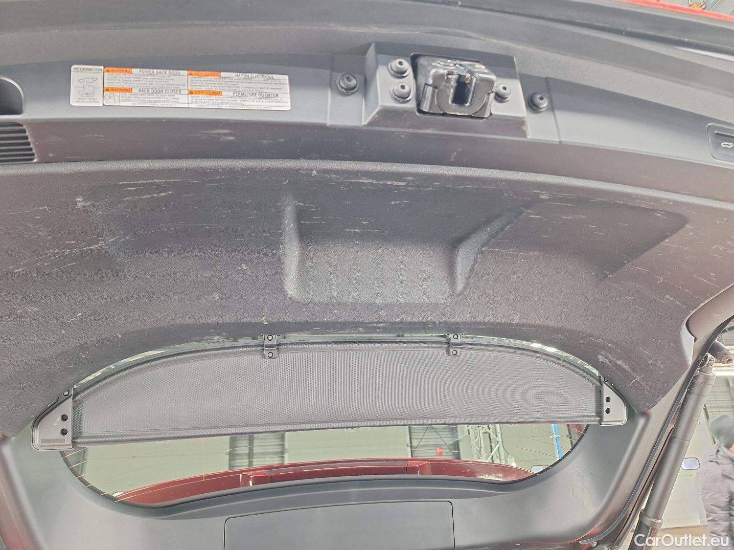  Toyota  Corolla Toyota,  TS '19, Toyota  Touring Sports 1.8 Hybrid Premium e #50