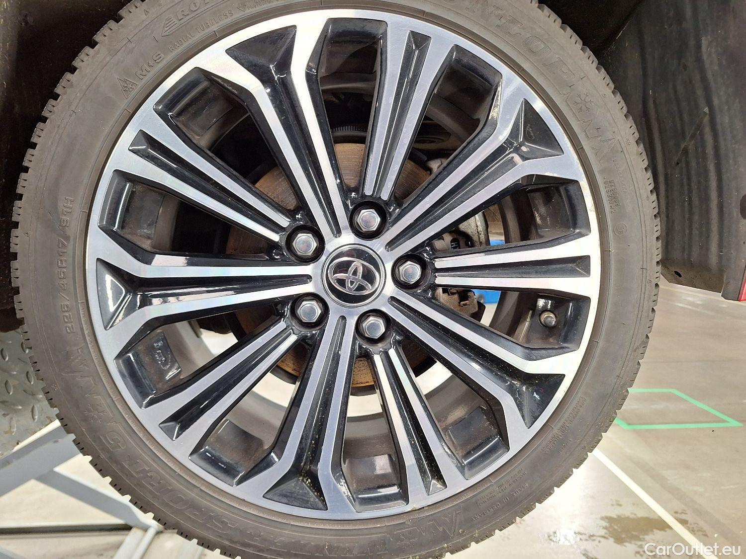  Toyota  Corolla Toyota,  TS '19, Toyota  Touring Sports 1.8 Hybrid Premium e #13