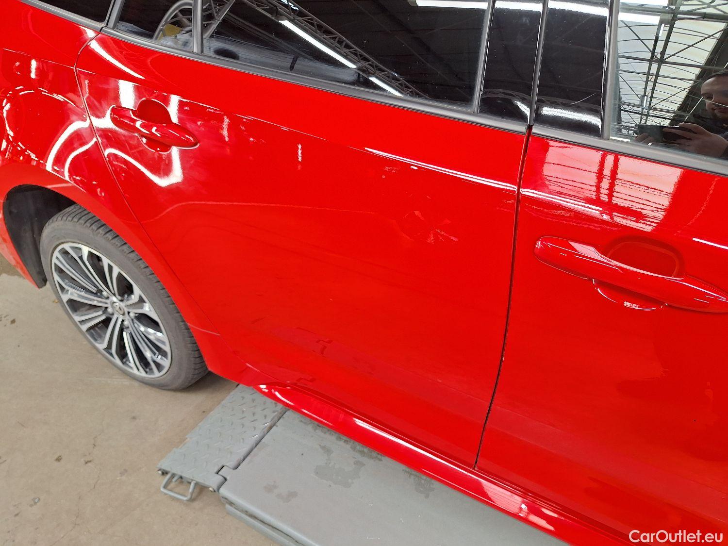  Toyota  Corolla Toyota,  TS '19, Toyota  Touring Sports 1.8 Hybrid Premium e #6