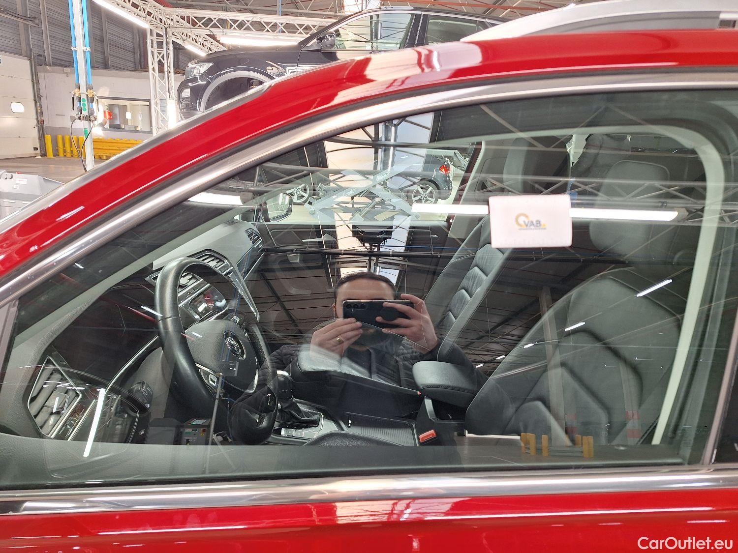  Volkswagen  Tiguan VW,  Allspace '17, Volkswagen  Allspace 2.0 TDI SCR DSG7 Platin 7pl #25