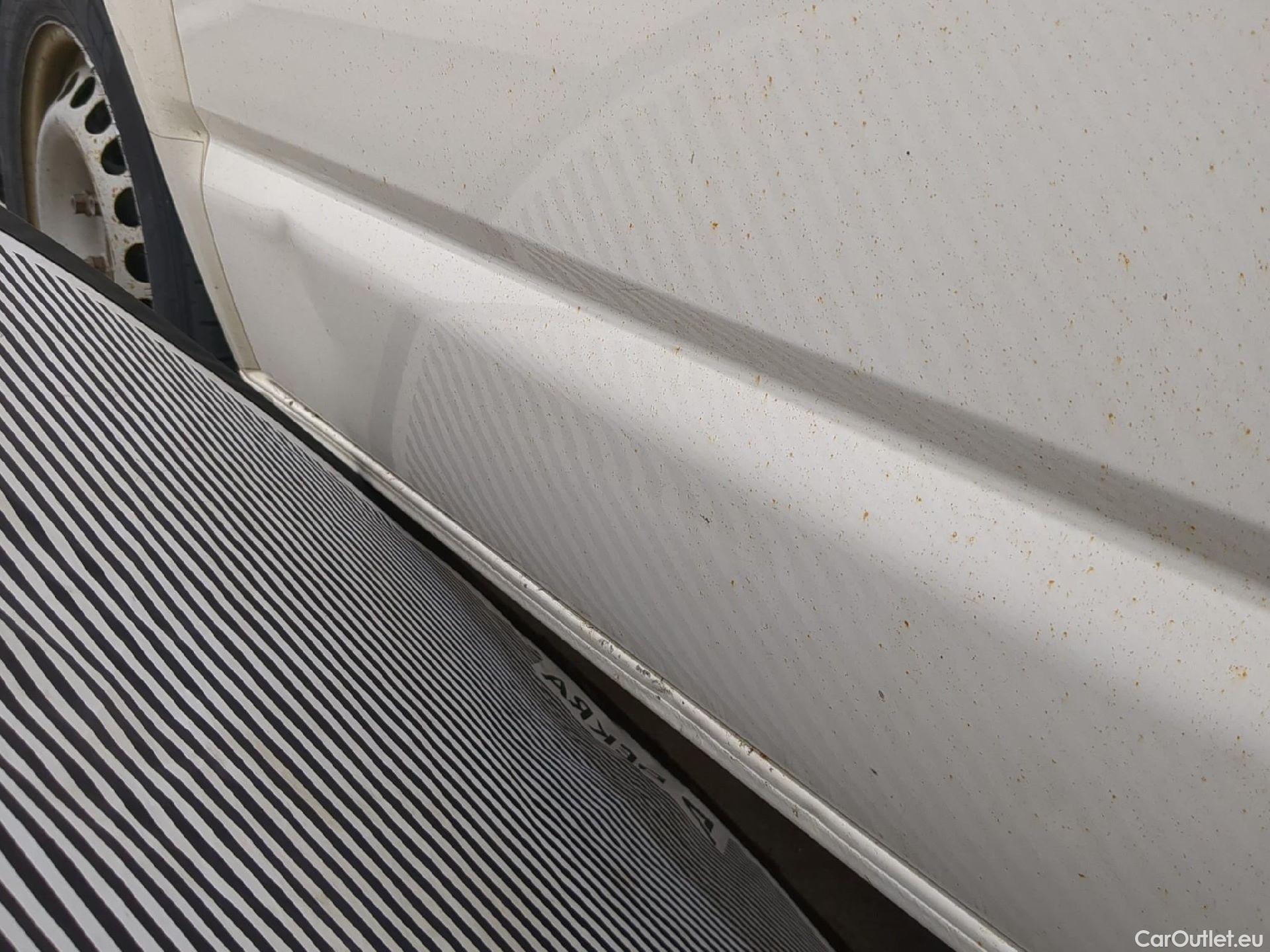  Volkswagen  Transporter T6  Fourgon -Mittelhochdach 4Motion 2.0 TDI 150CV BVM6 E6 #15