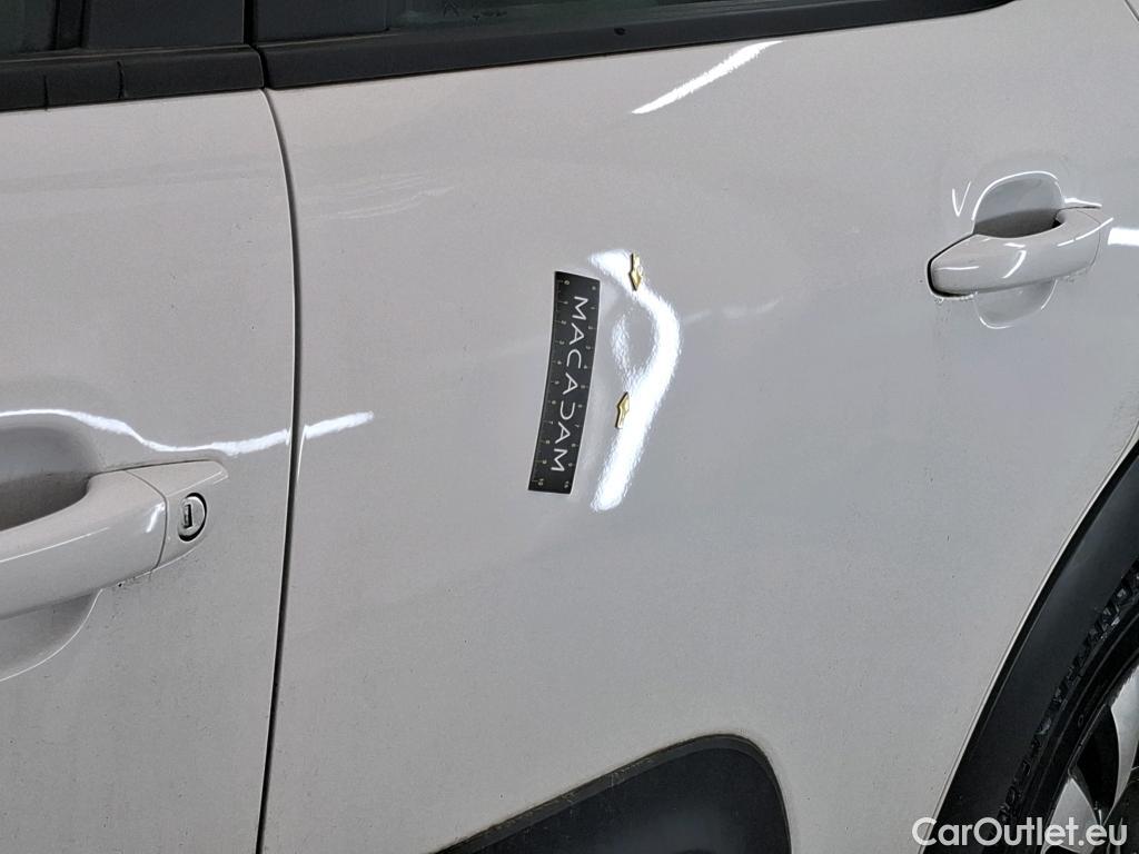  Citroen  C3  Shine Business 1.2 PureTech 110CV BVM6 E6d #2