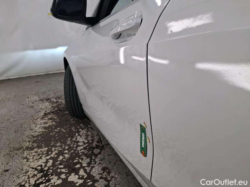  Bmw  Serie 1 BMW Série 1 / 2019 / 5P / Berline 116i DKG7 Business Design #13