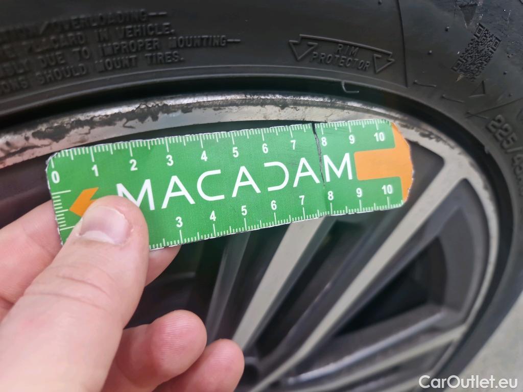  Bmw  Serie 1 Série 1 Berline 118 i Lounge 1.5 135CV BVA7 E6d #18