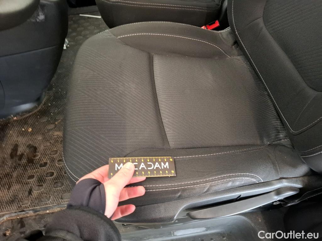  Renault  Trafic  III Fourgon Grand Confort L1H1 1200 1.6 dCi 95CV BVM6 E6dT #21