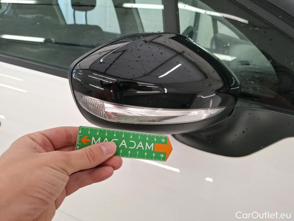  Citroen  C3 CITROEN  / 2020 / 5P / Berline PureTech 83 S&S BVM Feel Pack #12