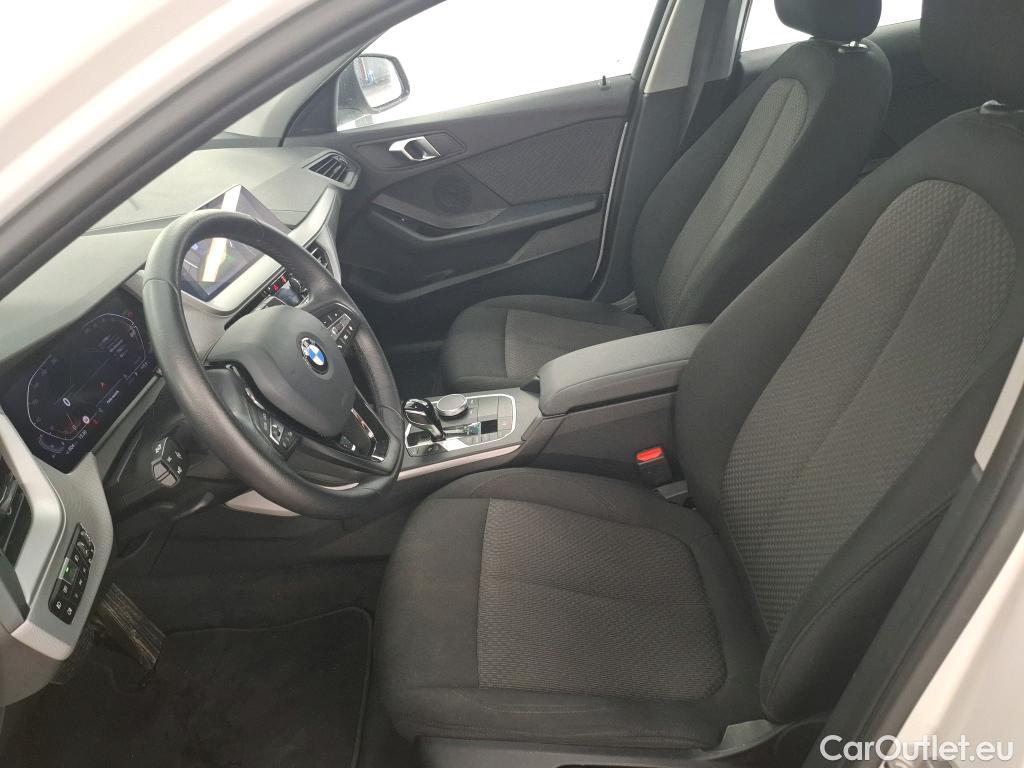  Bmw  Serie 1 BMW Série 1 / 2019 / 5P / Berline 116i DKG7 Business Design #15