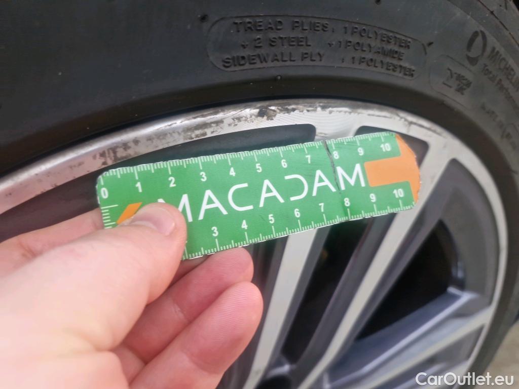  Bmw  Serie 1 Série 1 Berline 118 i Lounge 1.5 135CV BVA7 E6d #26