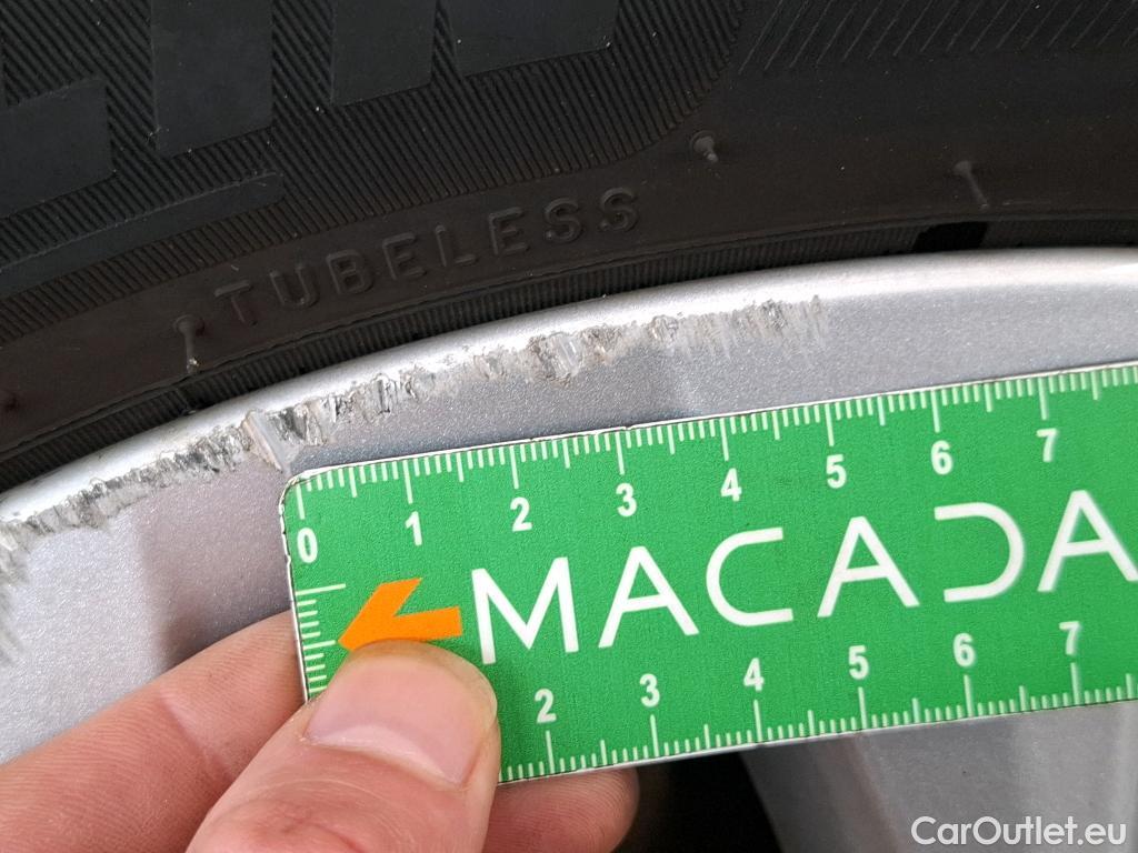  Bmw  Serie 2 BMW  Active Tourer / 2018 / 5P / monospace 225xe Business Design Auto #28