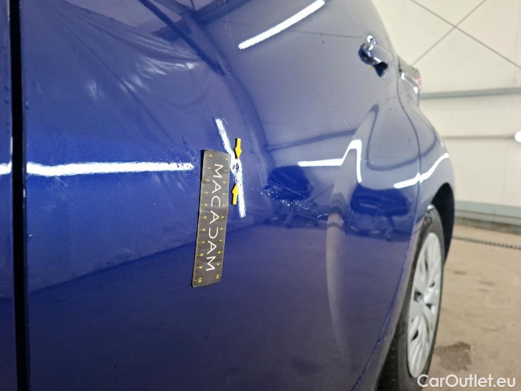  Toyota  Yaris TOYOTA  Hybride Affaires / 2019 / 5P / Berline 1.5 Hybride 116h Dynamic Business Affair #8