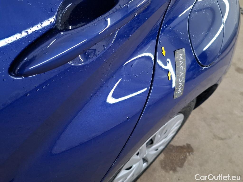  Toyota  Yaris TOYOTA  Hybride Affaires / 2019 / 5P / Berline 1.5 Hybride 116h Dynamic Business Affair #17