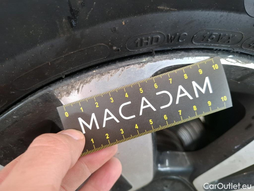  Citroen  C3  Shine Business 1.2 PureTech 110CV BVM6 E6d #15