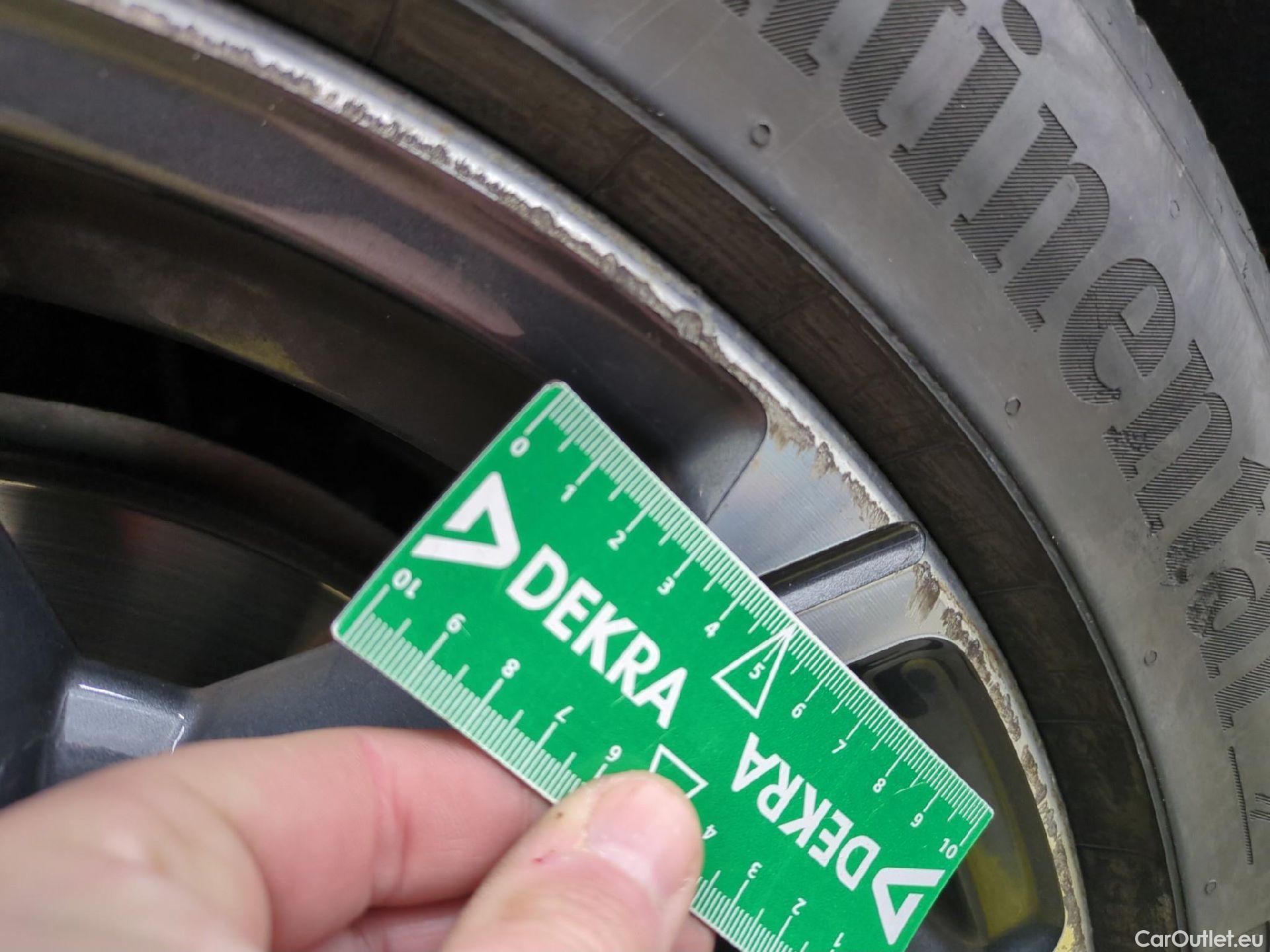  Bmw  X1 BMW  / 2019 / 5P / SUV xDrive25e xLine BVA6 #3