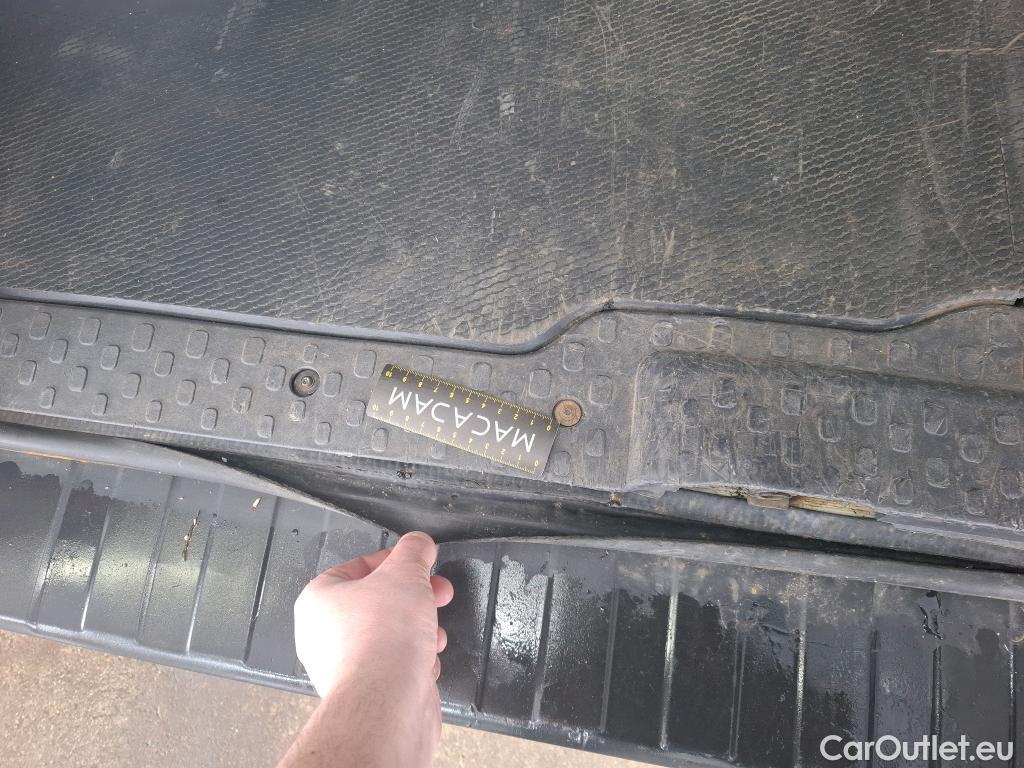  Renault  Trafic RENAULT  / 2019 / 4P / Fourgon tole NV FG GCF L1H2 1200 Energy dCi 145 #13