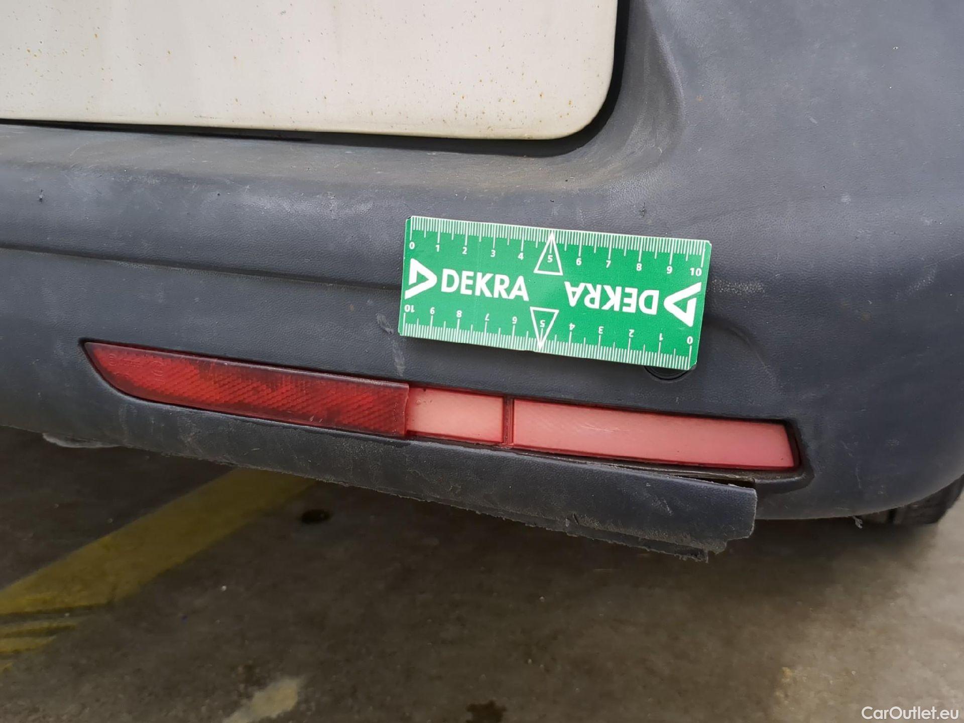  Volkswagen  Transporter T6  Fourgon -Mittelhochdach 4Motion 2.0 TDI 150CV BVM6 E6 #36