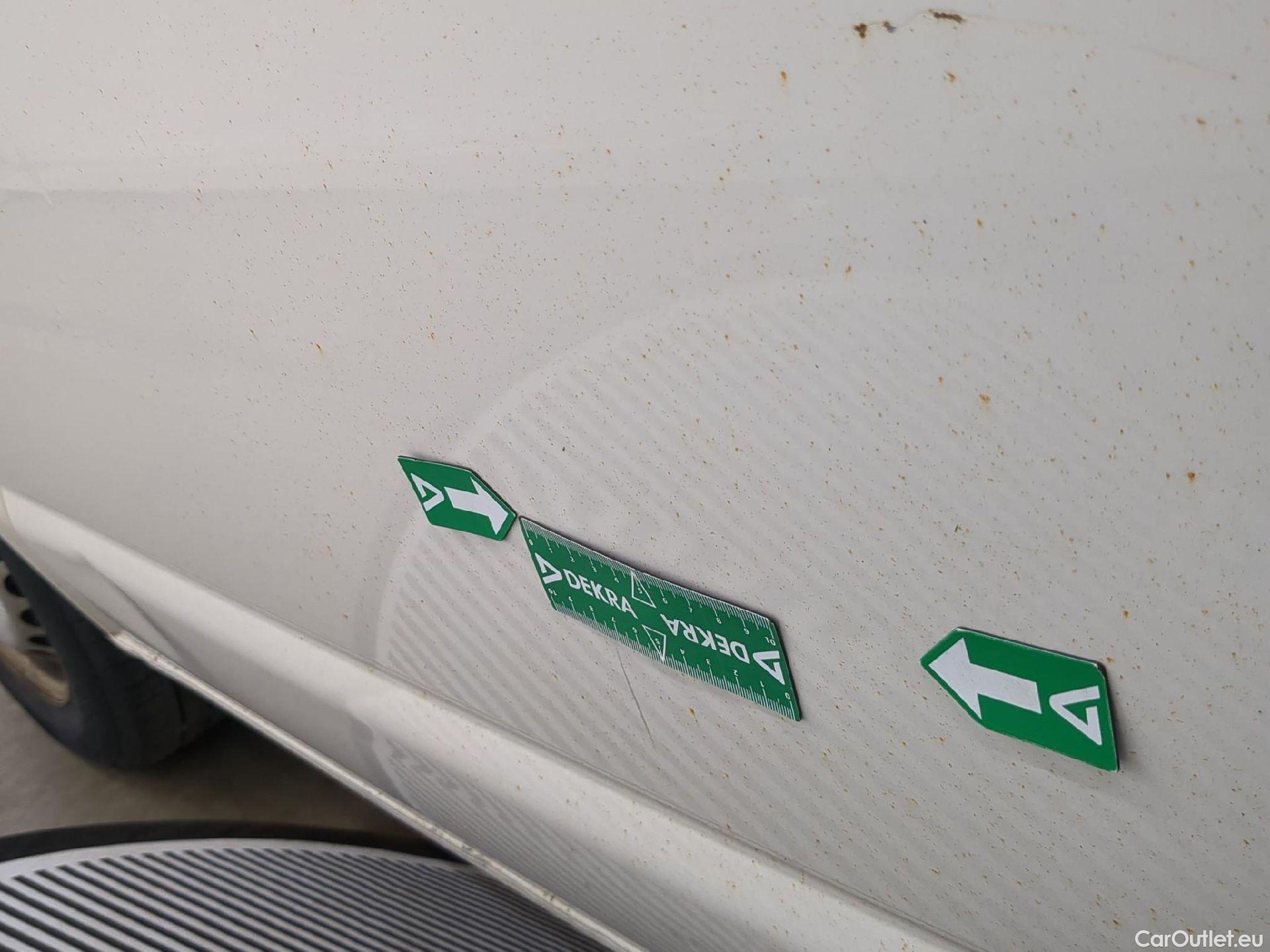  Volkswagen  Transporter T6  Fourgon -Mittelhochdach 4Motion 2.0 TDI 150CV BVM6 E6 #14