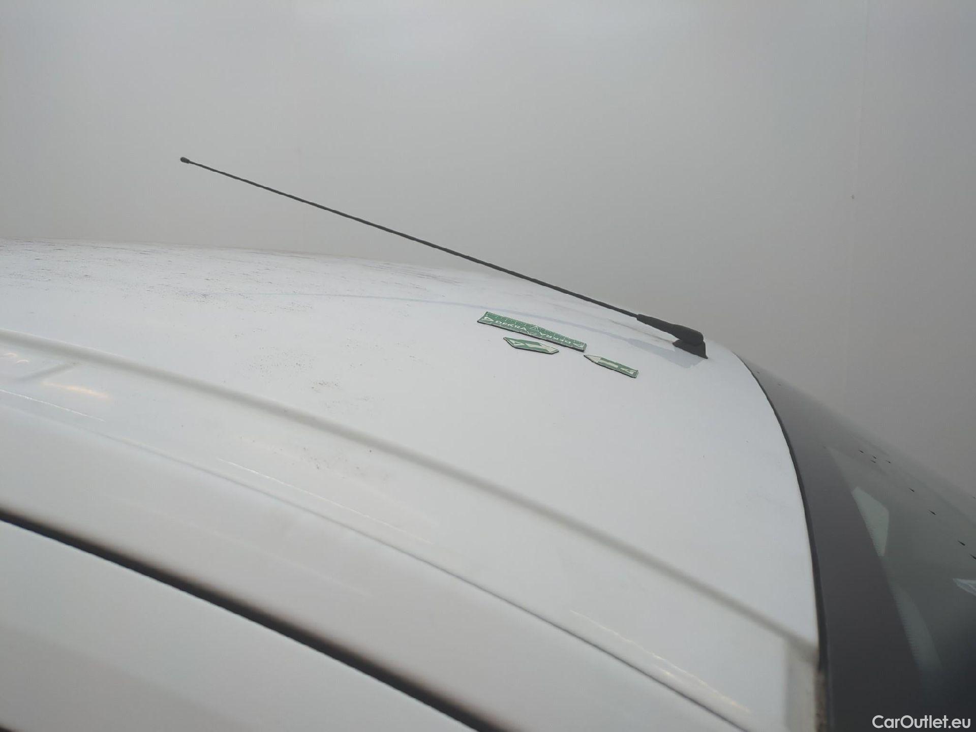  Citroen  Berlingo  Feel 1.6 BlueHDI 75CV BVM5 E6 #38