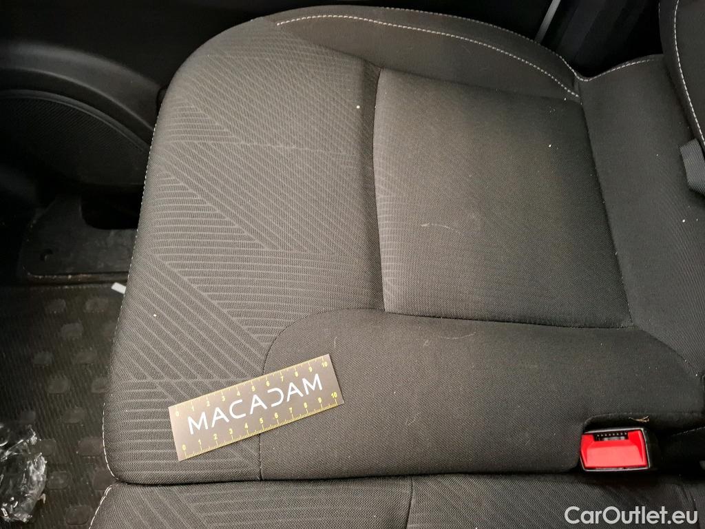  Renault  Trafic  III Fourgon Grand Confort L1H1 1200 1.6 dCi 95CV BVM6 E6dT #19