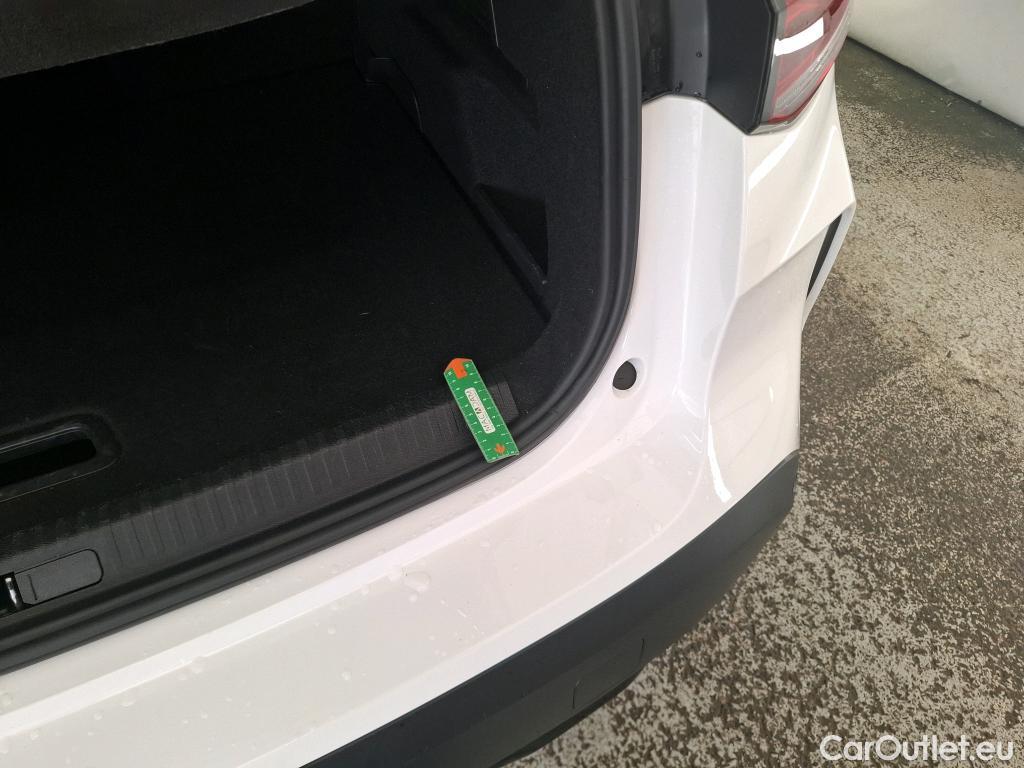  Citroen  C4  Berline Feel Pack 1.5 BlueHDI 130CV BVA8 E6d #9