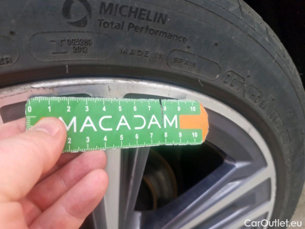  Bmw  Serie 1 Série 1 Berline 118 i Lounge 1.5 135CV BVA7 E6d #27