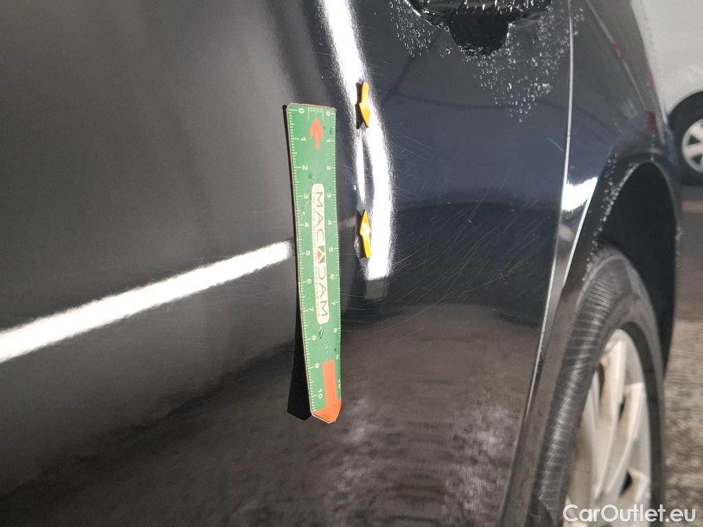  Audi  A4 AUDI  Avant / 2019 / 5P / Break 30 TDI 136 S tronic Business line #13