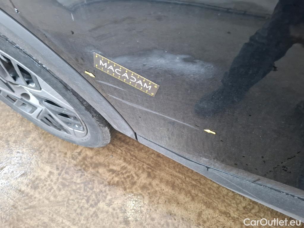  Citroen  C4  X Feel Pack 1.2 PureTech 130CV BVA8 6E #6