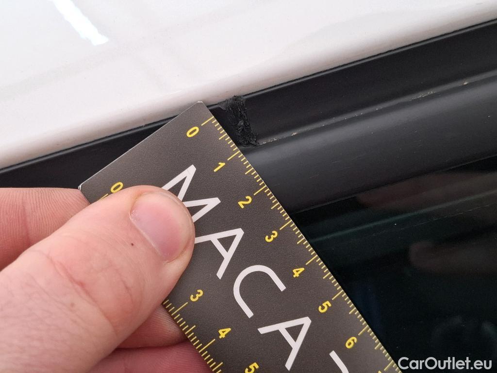  Citroen  C3  Feel Pack 1.2 PureTech 80CV BVM5 6E #17